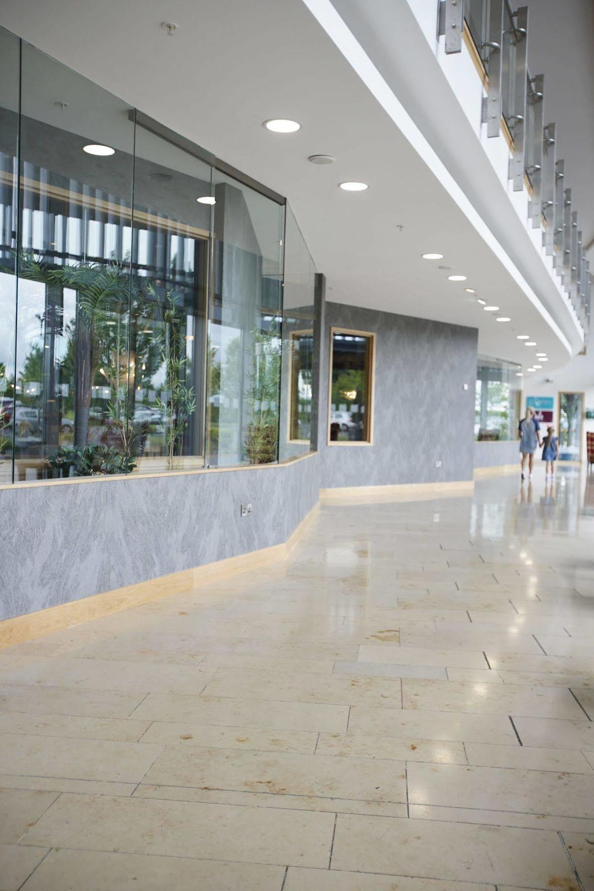 Pillo Hotel Ashbourne Leisure Club&Spa Esterno foto